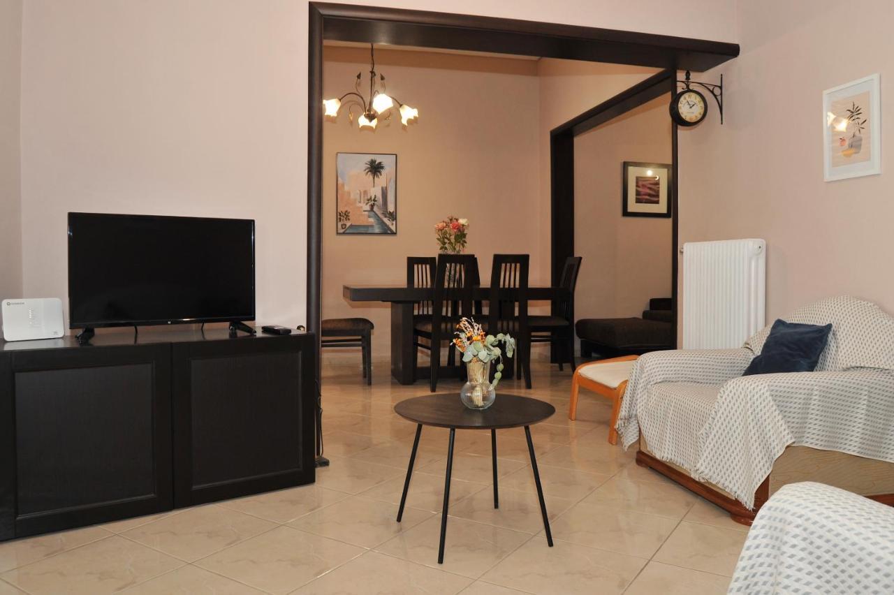 Appartement Grand House Meteora à Kalambaka Extérieur photo