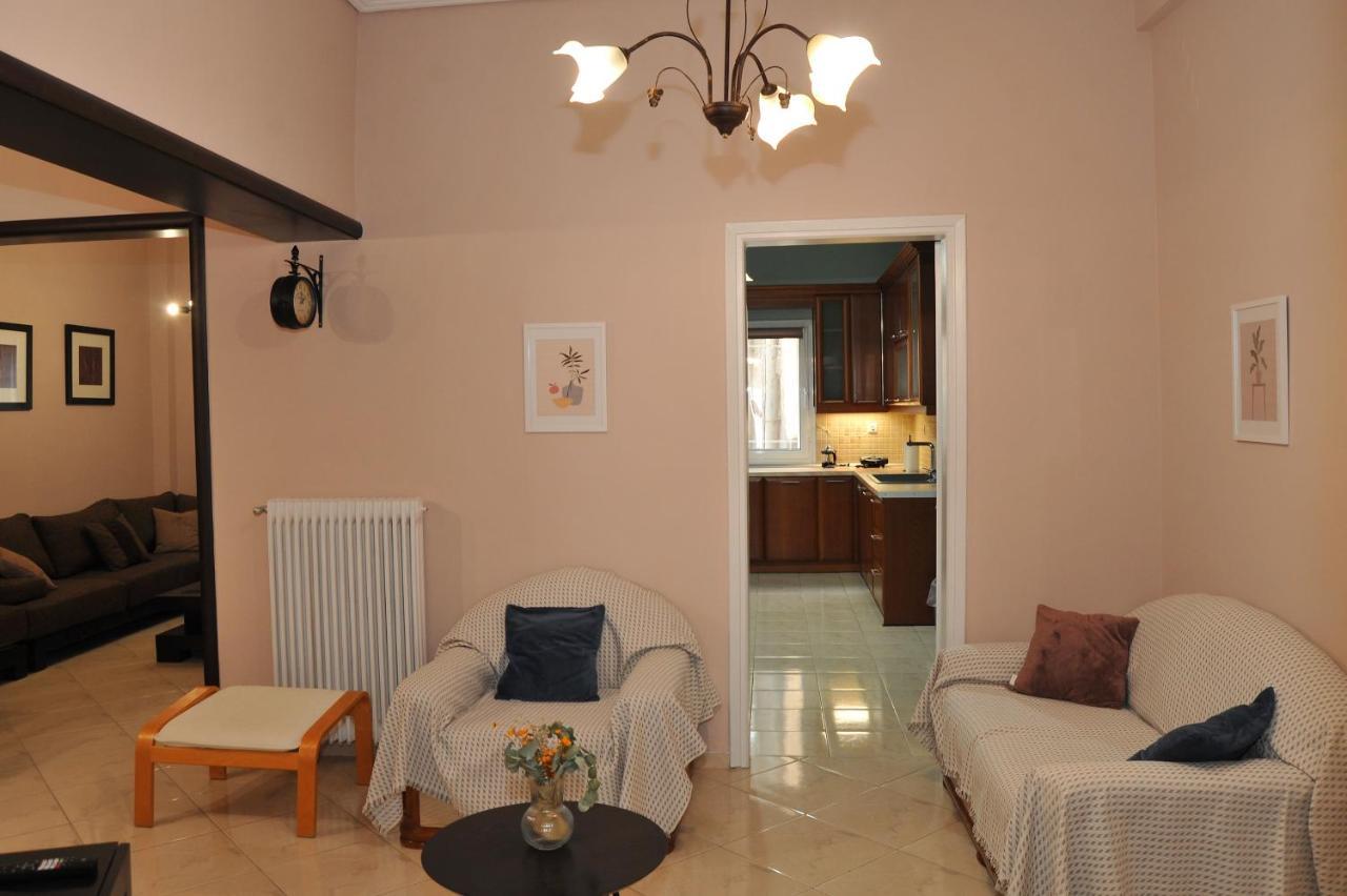 Appartement Grand House Meteora à Kalambaka Extérieur photo